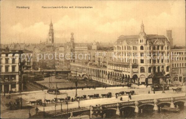 Hamburg Reesendammbrücke mit Alsterarkaden