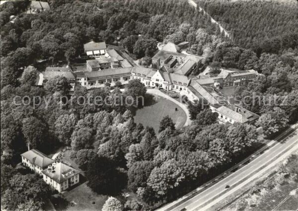 Huizen Fliegeraufnahme Goois Kinderziekenhuis