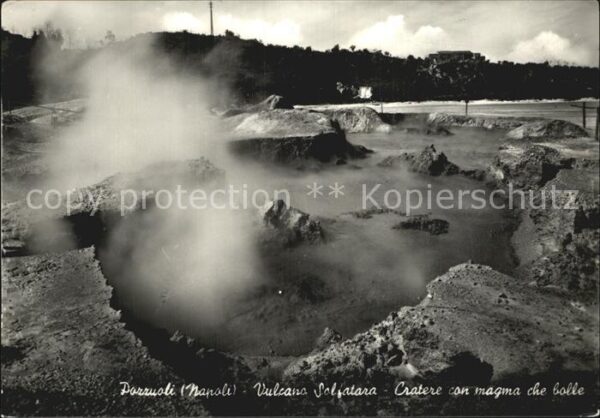 Pozzuoli Vulkan Solfatara Siedendes Magma