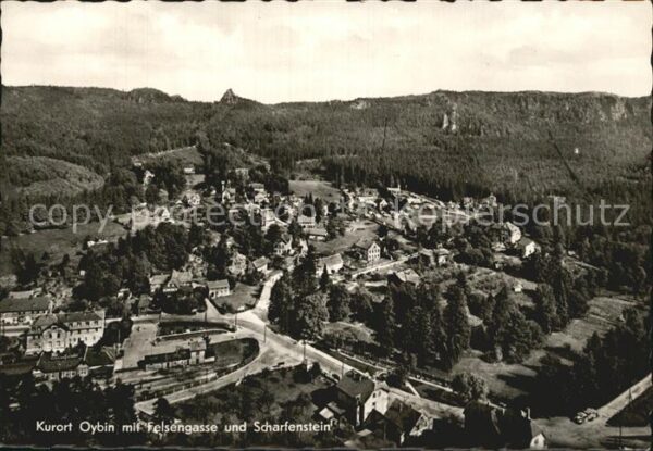 Oybin Felsengasse und Scharfenstein