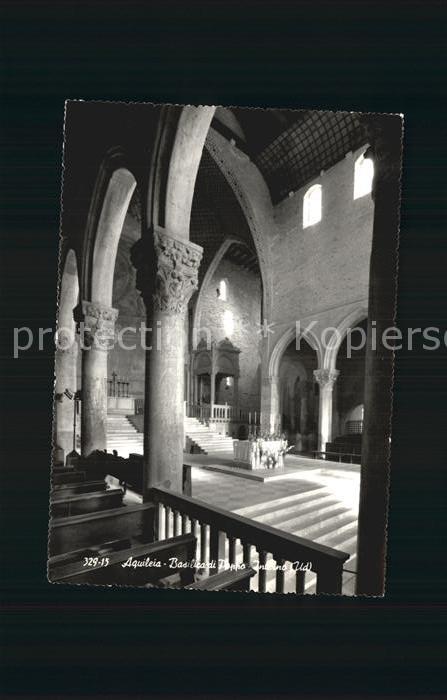 Aquileia Aquileja Die Basilika von Poppa Inneres