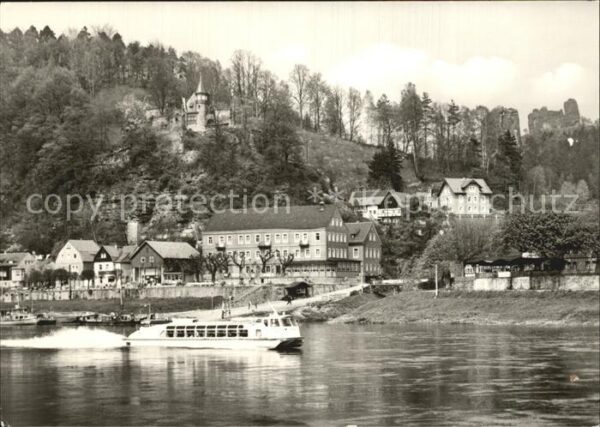 Rathen Saechsische Schweiz Partie am Fluss