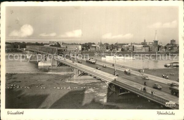 Duesseldorf Rheinbrücke Fliegeraufnahme