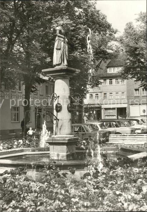 Schleusingen Marktbrunnen Standbild Gräfin Elisabeth
