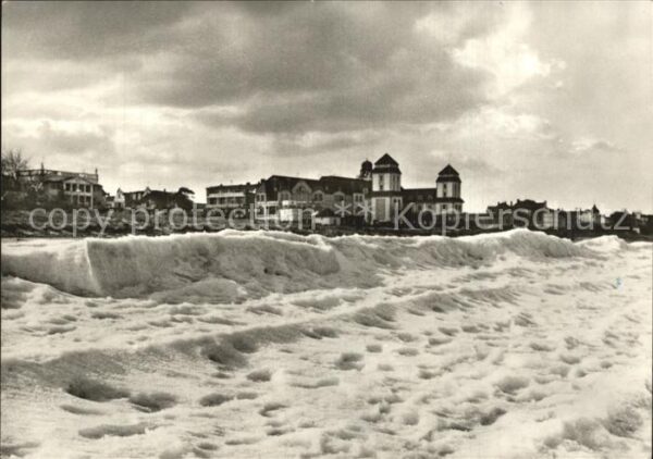 Binz Ruegen Winter am Strand