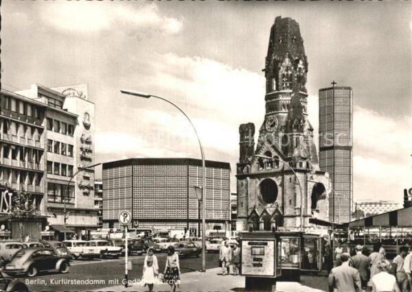 Berlin Kurfürstendamm mit Gedächtniskirche