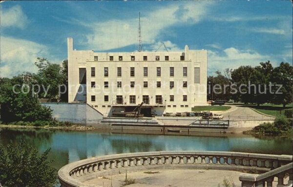 Indianapolis White River showing US Naval Armory