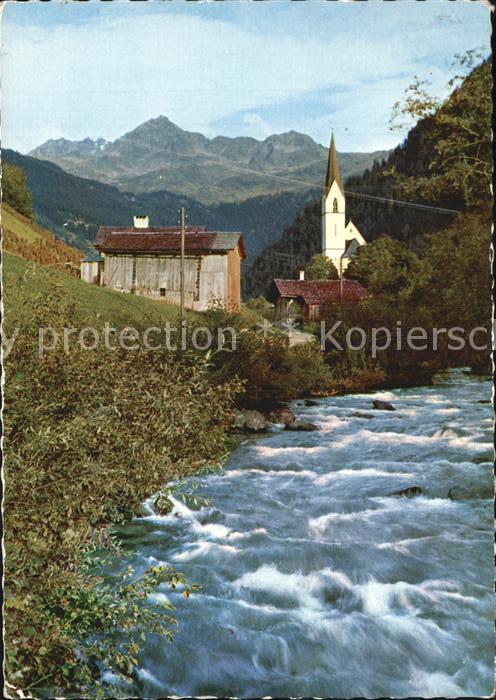 Silbertal mit Lobspitze Bachlauf Kirche