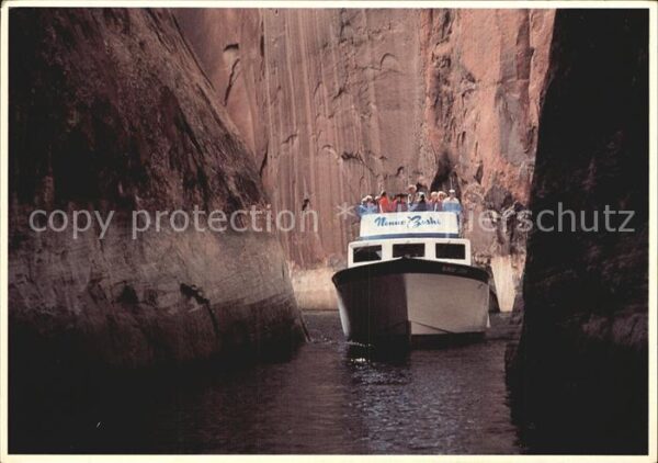 Page Arizona Nonne Zoshe in Little Cathedral Canyon
