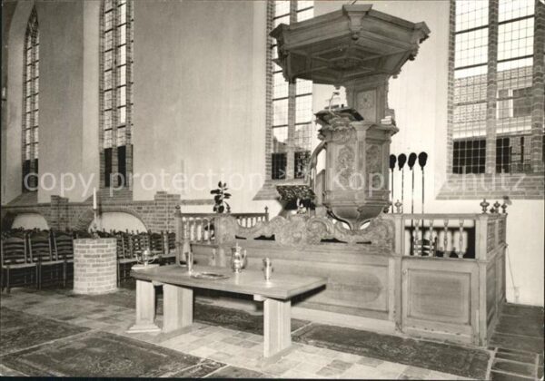 Dokkum Martinuskerk Preekstoel anno 1715 Kirch
