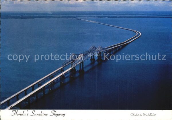 Bradenton Floridas Sunshine Skyway Fliegeraufnahm