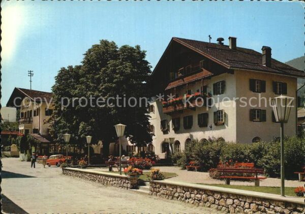 Fuegen Dorfplatz