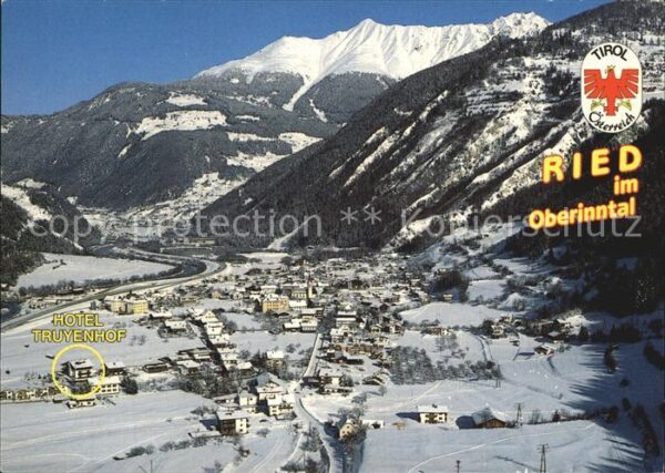 Ried Tirol mit Hotel Tryenhof Fliegeraufnahme