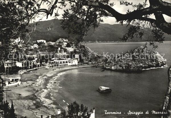 Taormina Sizilien Mazzarostrand