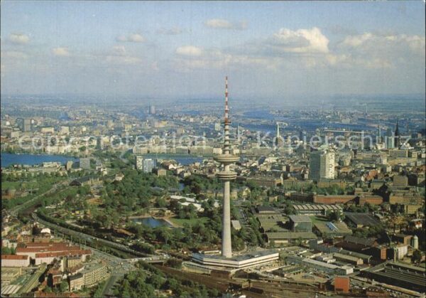 Hamburg Stadtbild mit Fernsehturm