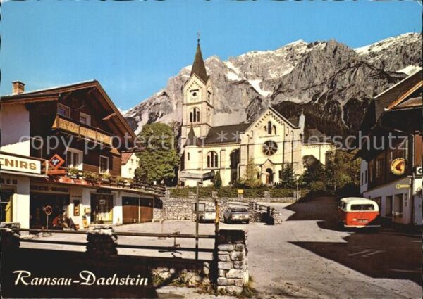 Ramsau Dachstein Steiermark Partie bei der Kirche Erholungsort Somm