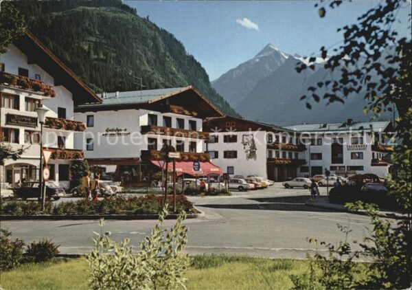 Kaprun Ortspartie mit Hotels Restaurants Kitzs