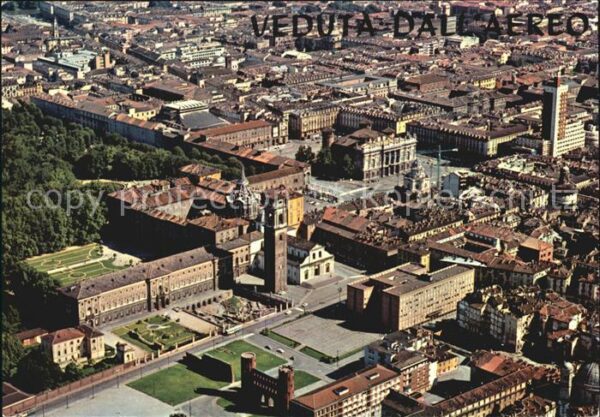 Torino dall aereo Piazza Castello Palazzo Mada