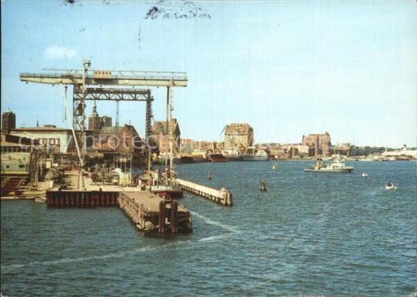 Stralsund Mecklenburg Vorpommern Blick von der Ziegelgrabenbrücke auf de