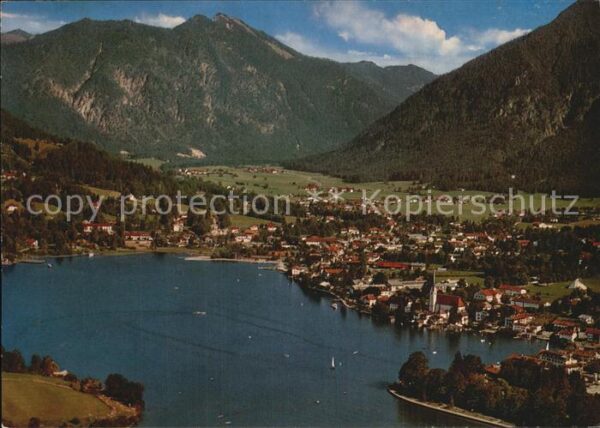Rottach-Egern mit Bodenschneid Tegernsee Bayerische A