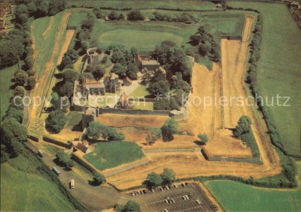 Isle of Wight UK Fliegeraufnahme Carisbrooke Castle