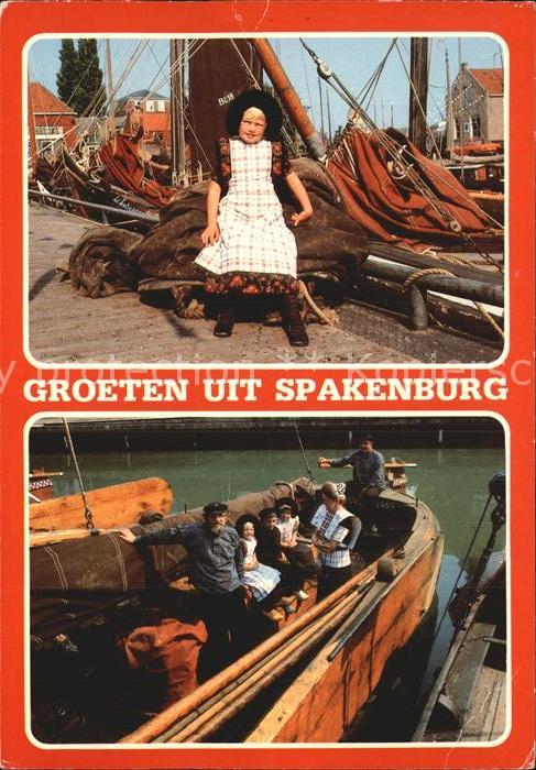 Spakenburg Fischer mit Kindern im Hafen