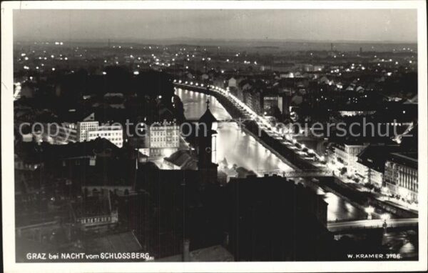 Graz Steiermark Blick vom Schlossberg bei Nacht