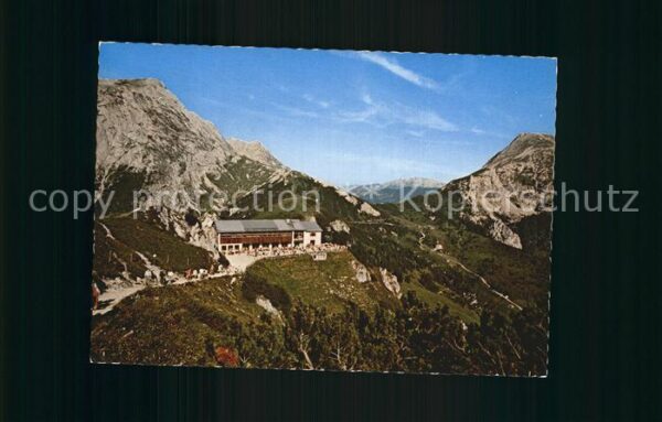 Koenigsee Berchtesgaden Berggaststätte Jennerbahn mit Blick zum
