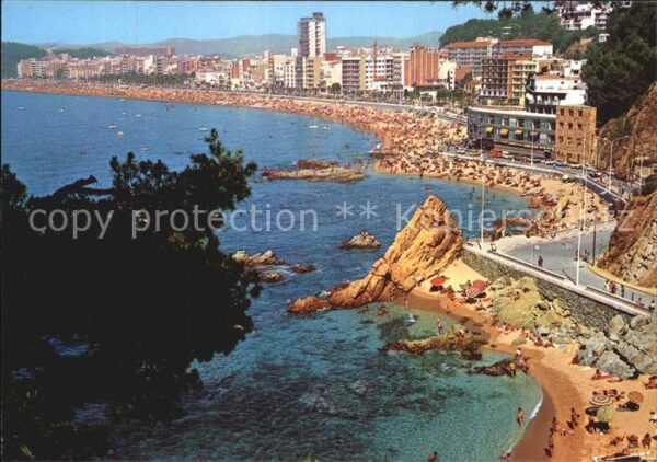 Lloret de Mar Blick vom Schloss auf die Promenade