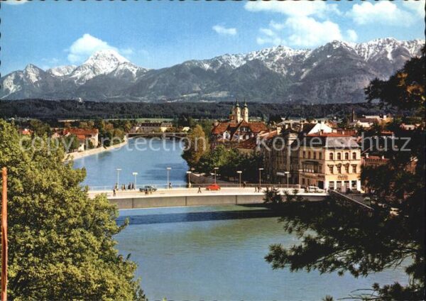 Villach Kaernten Draubrücke mit Mittagskogel