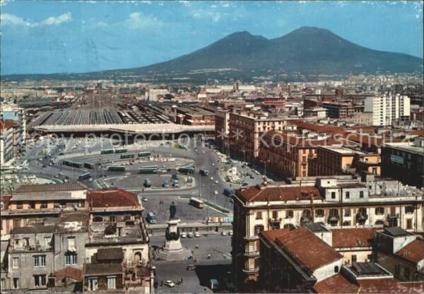 Napoli Neapel Neuer Bahnhofsplatz