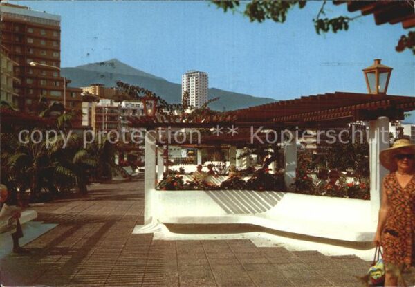Puerto de la Cruz Avenida Colon