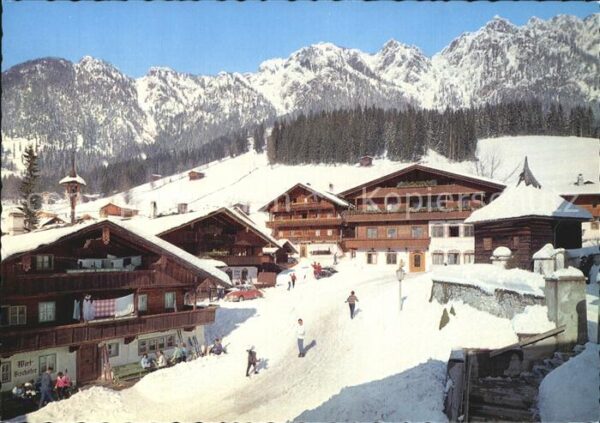 Alpbach Dorfplatz