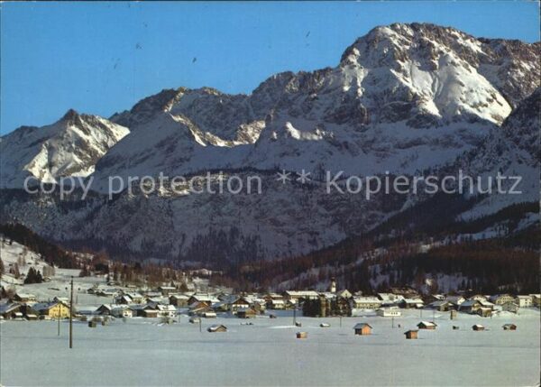 Ehrwald Tirol mit Mieminger Bergen
