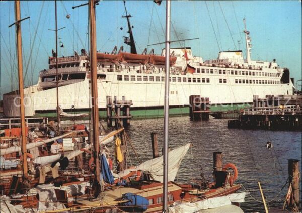 Faehre Ferry Bac Traghetto-- Warnemünde Rostock-Warnemünde