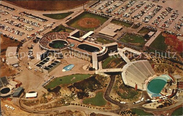 Palos Verdes Peninsula Marineland of the Pacific Air view