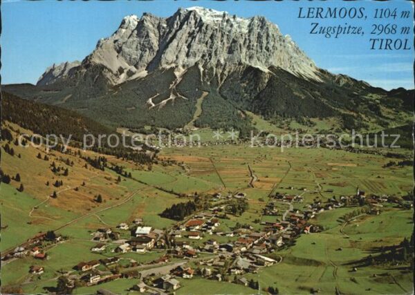 Lermoos Tirol mit Ehrwald und Zugspitze Fliegeraufnah