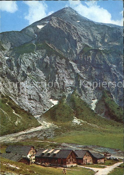 Maistatt Schladming Ursprungalm mit Steirischer Kalkspitze