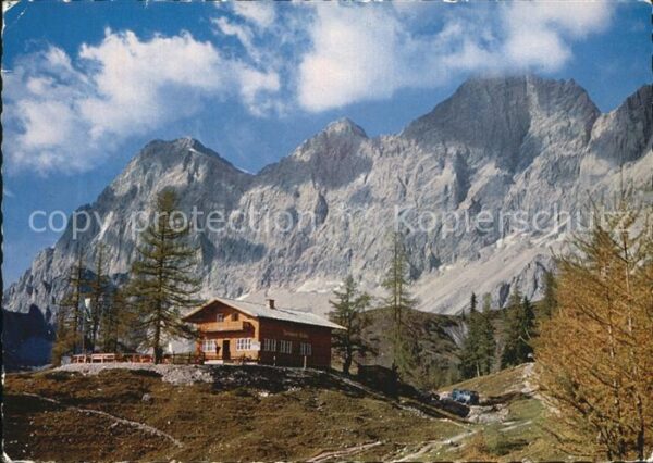 Thuerlwandhuette mit Dachstein Südwänden