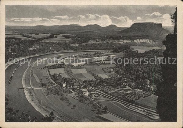 Rathen Saechsische Schweiz Panorama Blick von der Bastei mit Lilie