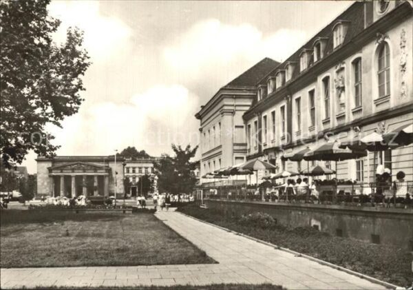 Berlin Operncafe Mahnmal der Opfer des Faschis
