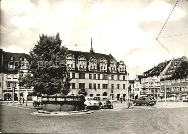 Naumburg Saale Wilhelm Pieck Platz mit Rathaus