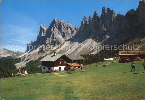 Lajen Bozen Schutzhaus Brogles Rifugio verso Sass R