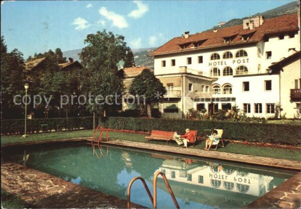 Klausen Eisacktal Suedtirol Hotel Post Pool