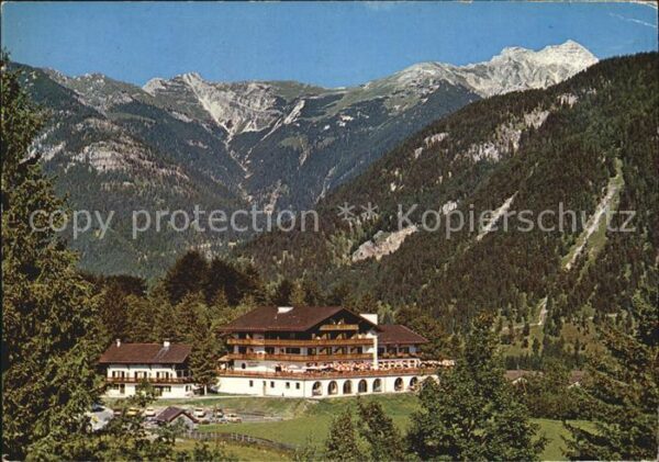 Mittenwald Bayern Berggasthaus und Cafe Gröbl Alm