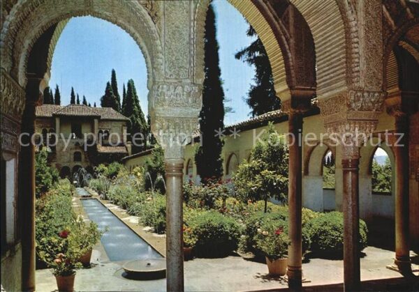 Granada Andalucia Generalife Bogengänge im Bewässerungsho