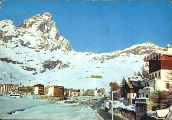 Cervinia Aosta Scorcio panoramico e Cervino Winterspor