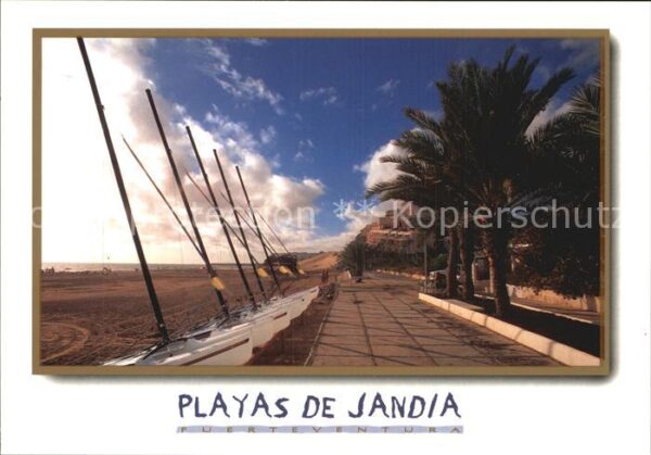 Playa de Jandia Strandpromenade Segelboote Palmen