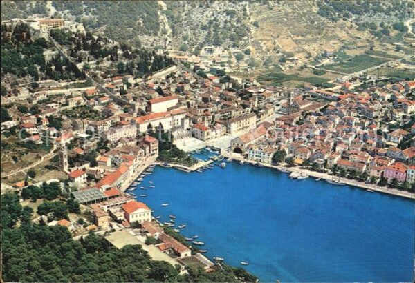 Hvar Fliegeraufnahme Hafen