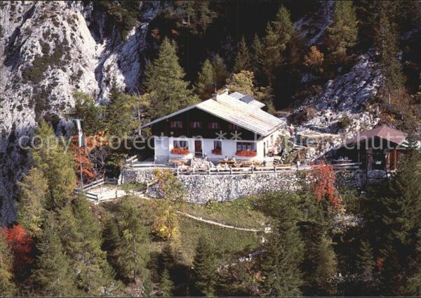 Mittenwald Bayern Mittenwalder Hütte im Karwendelgebirge